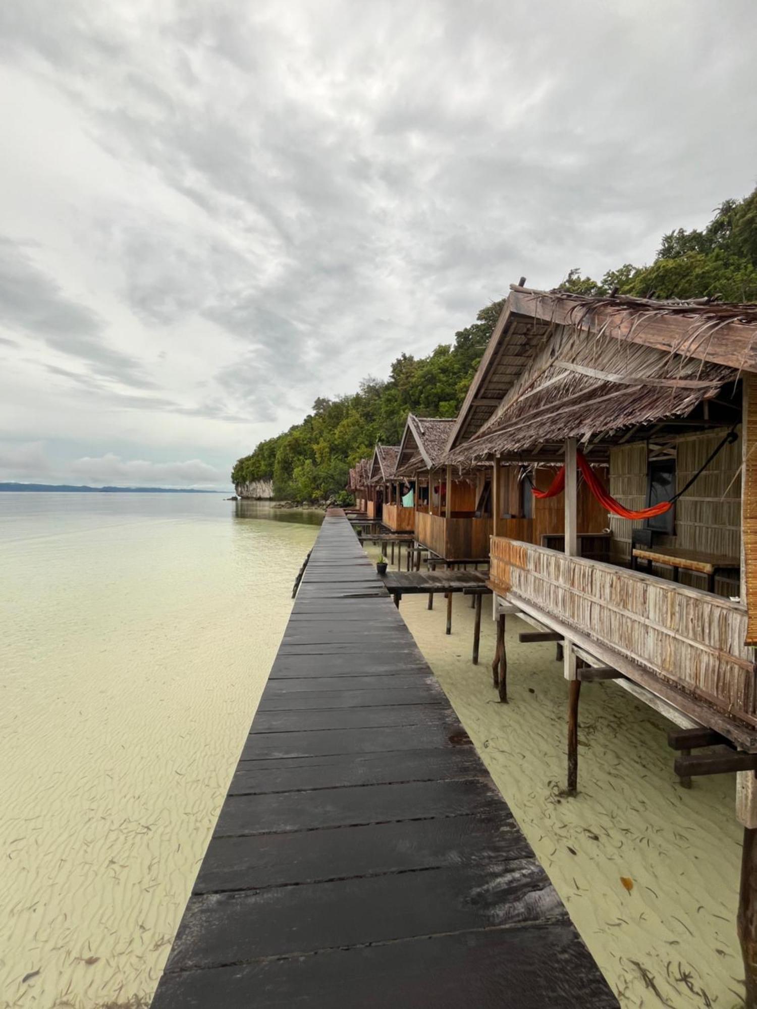 Junior Homestay Kri المظهر الخارجي الصورة