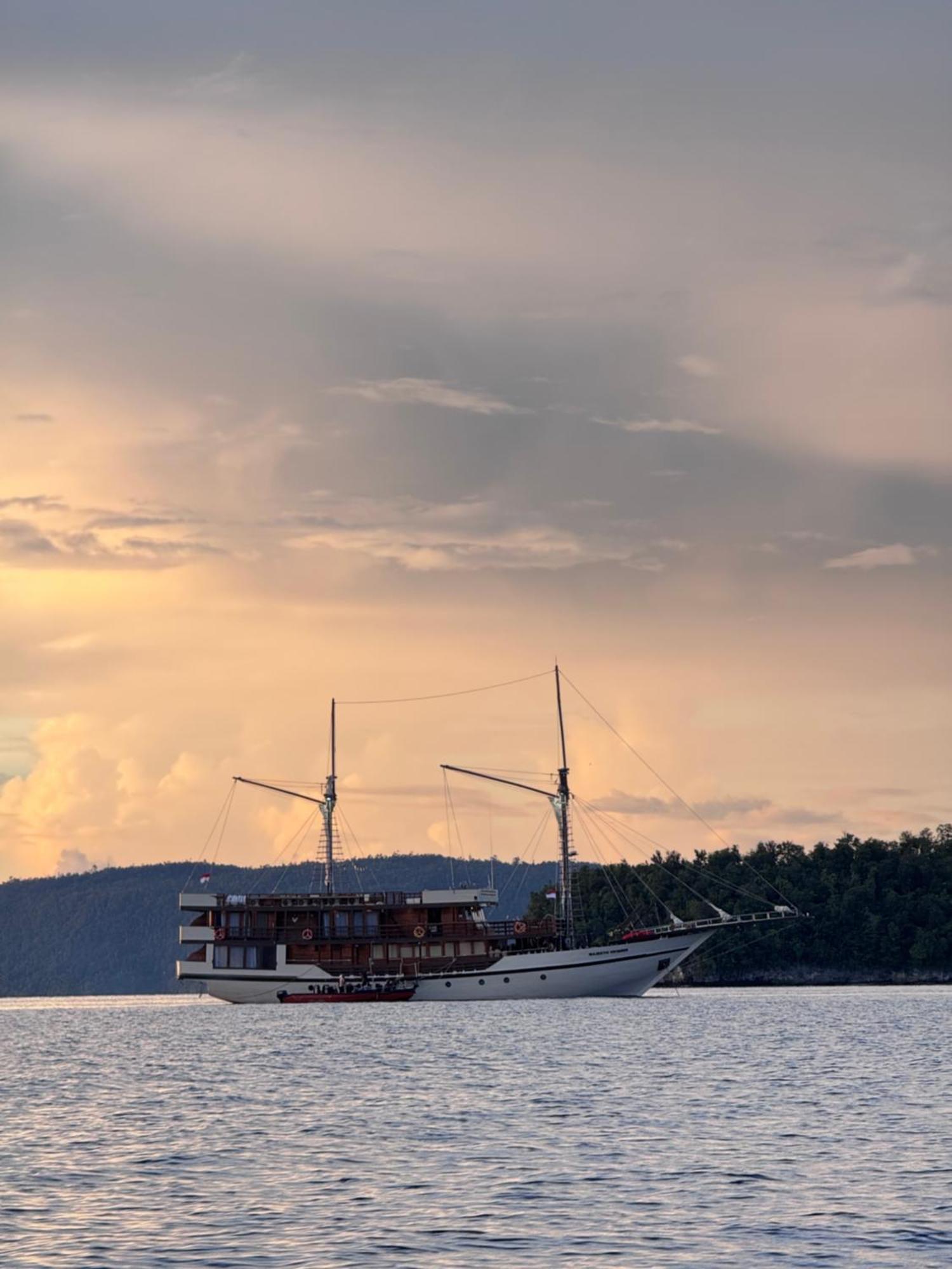 Junior Homestay Kri المظهر الخارجي الصورة