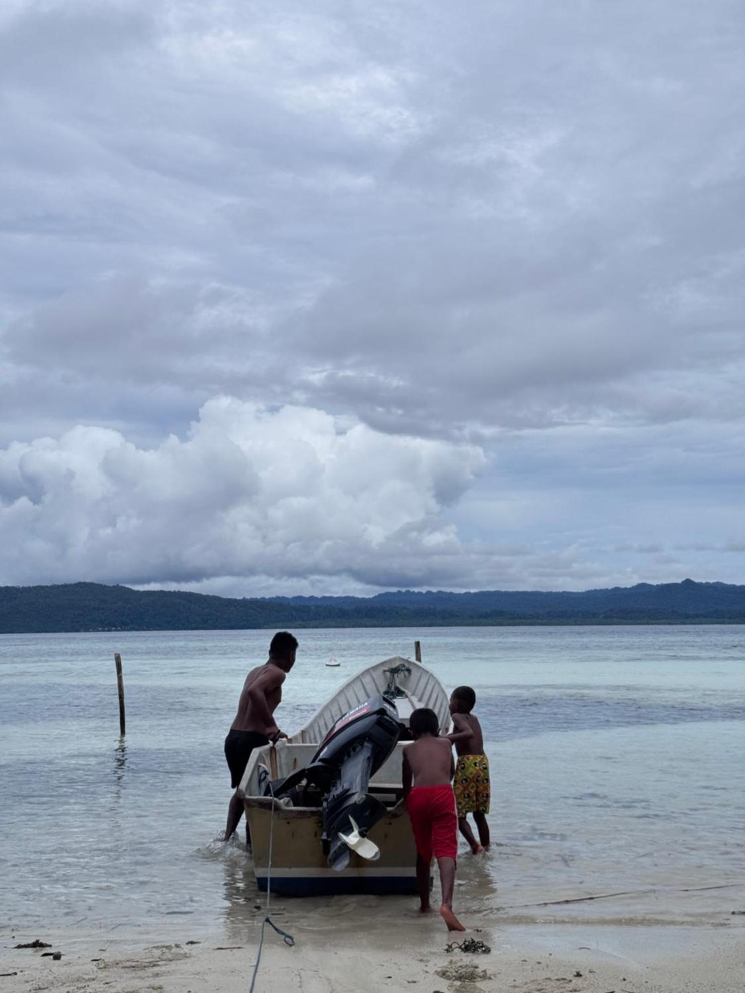 Junior Homestay Kri المظهر الخارجي الصورة
