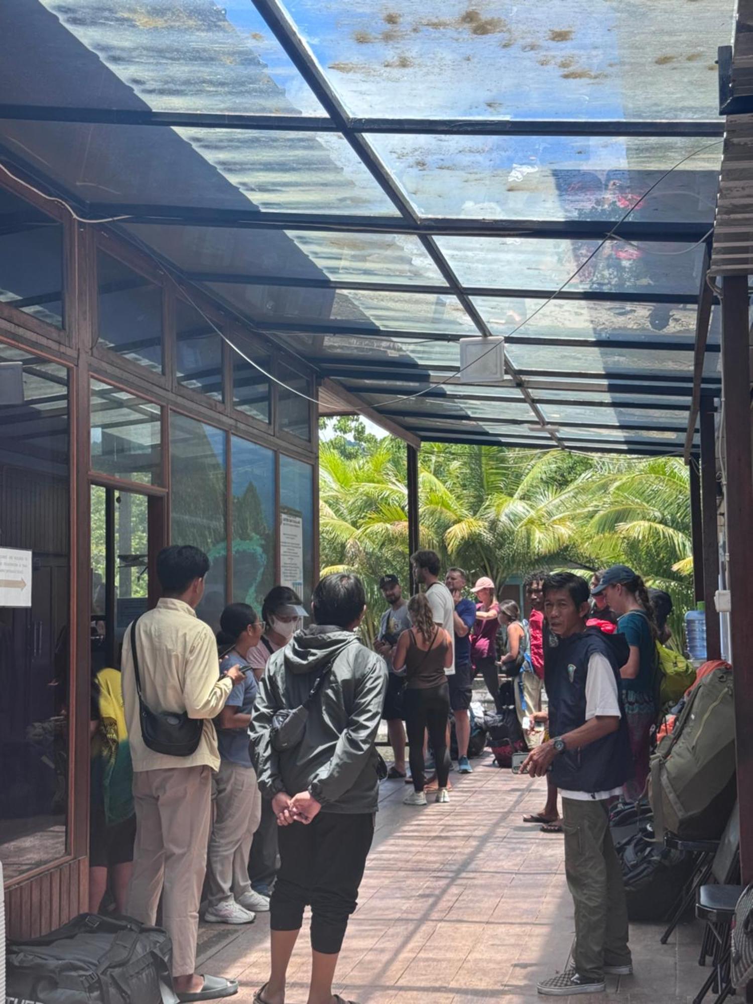Junior Homestay Kri المظهر الخارجي الصورة
